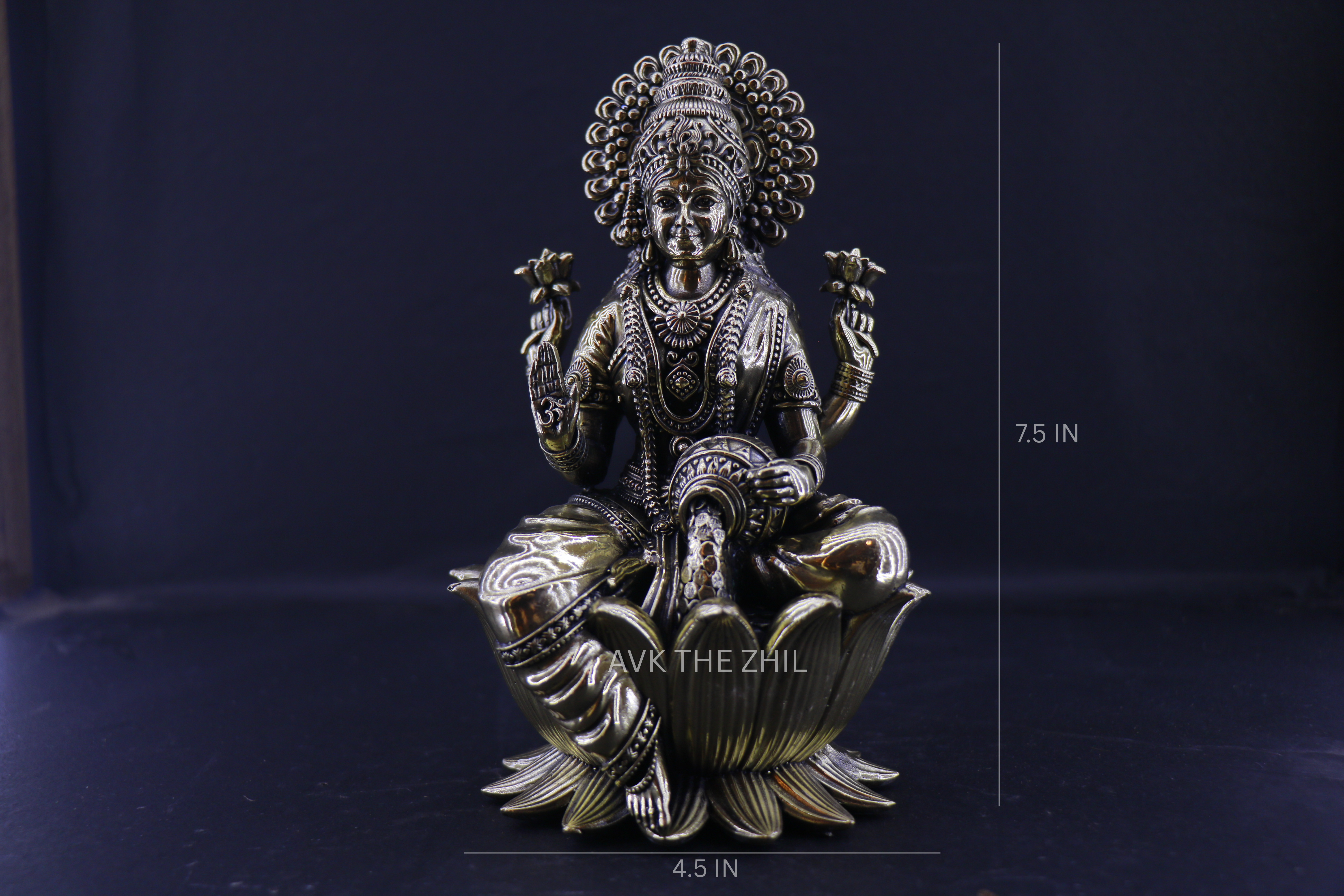 LOTUS LAKSHMI